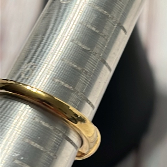 Vintage ‘70 Solitaire Cubic Zirconia CZ RING Goldtone Twisted Setting Size 6 1/4 - Picture 4 of 4